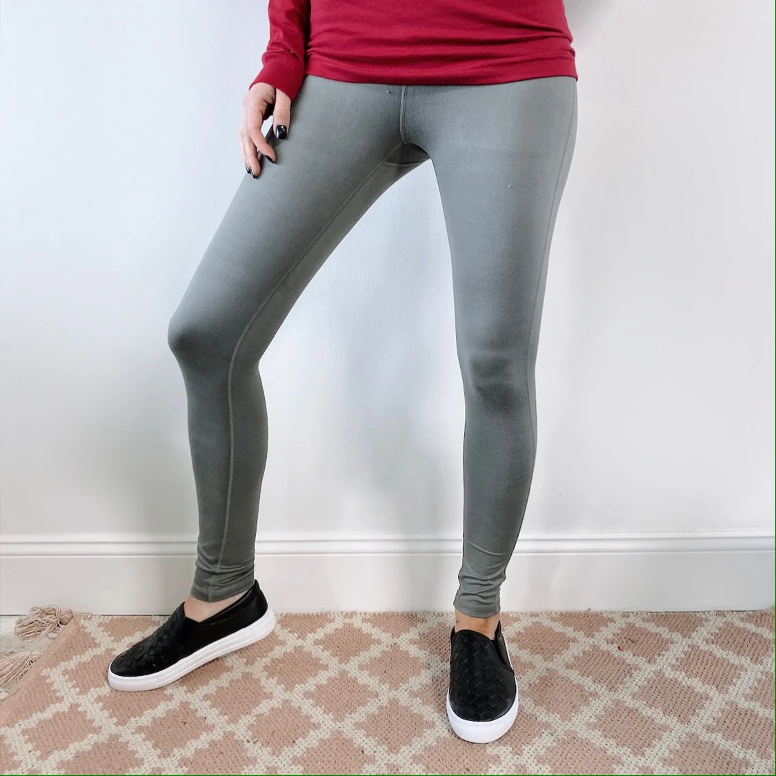 Basic Sage Leggings • 6168 - Image 3